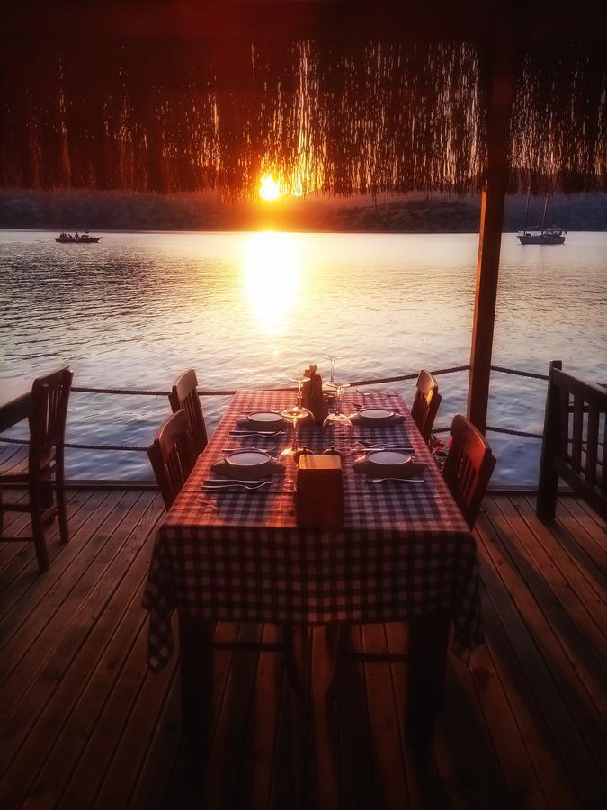 Moonlight Boutique Hotel - Бозбурун Экстерьер фото